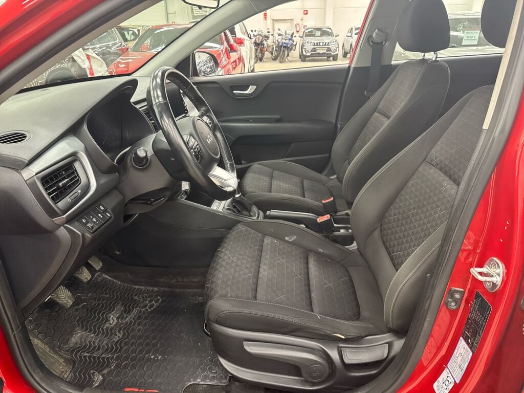 Kia Rio 2023 Punainen