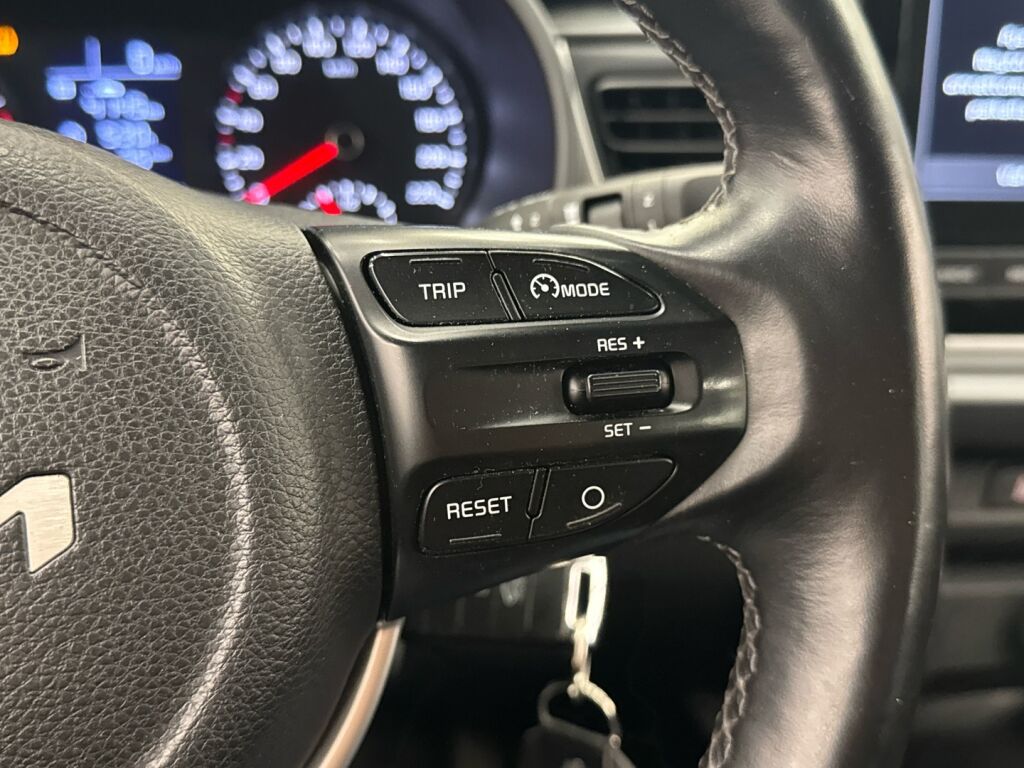 Kia Rio 2023 Punainen