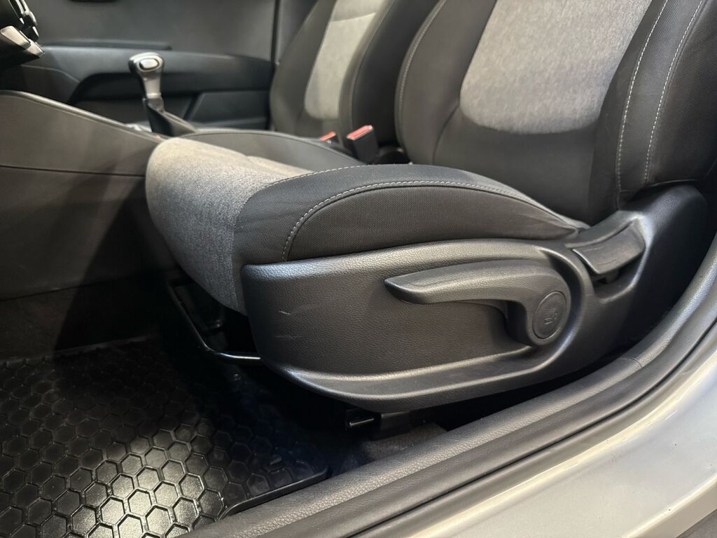 Kia Stonic 2022 Hopea