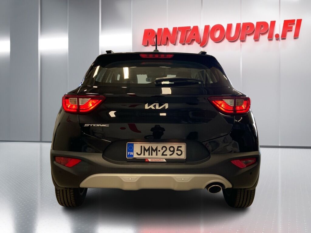 Kia Stonic 2022 Musta