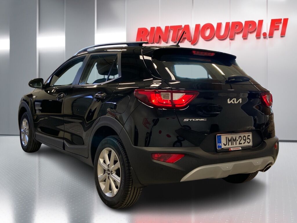 Kia Stonic 2022 Musta