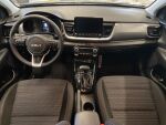 Kia Stonic 2022 Musta