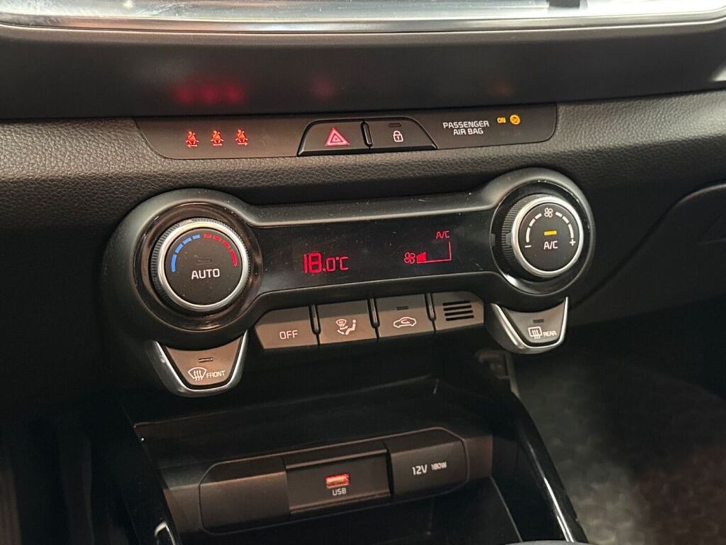 Kia Stonic 2022 Valkoinen