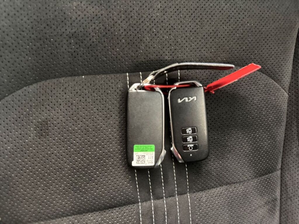 Kia EV6 2022 Sininen