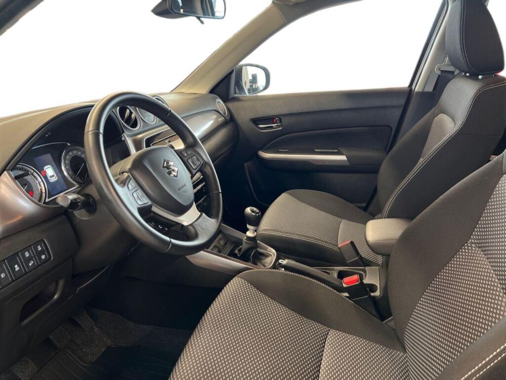 Suzuki Vitara 2022 Valkoinen