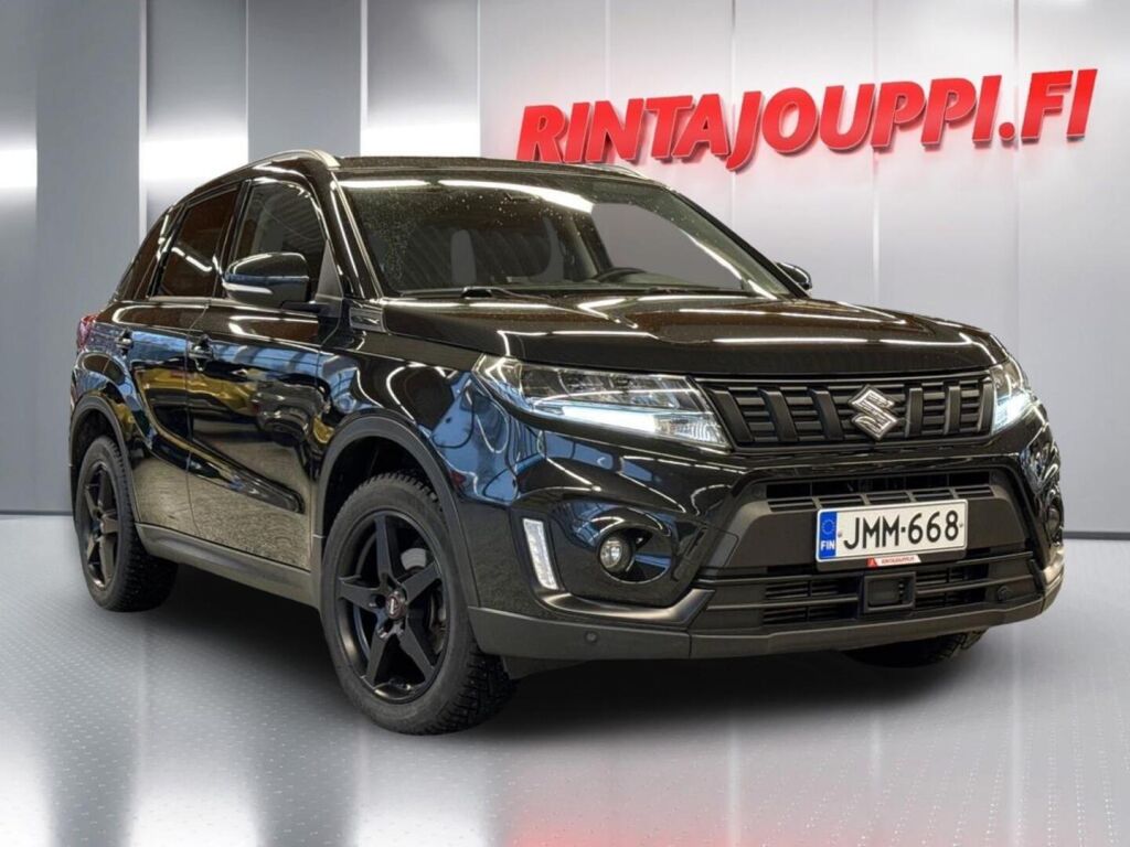 Suzuki Vitara 2022 Musta