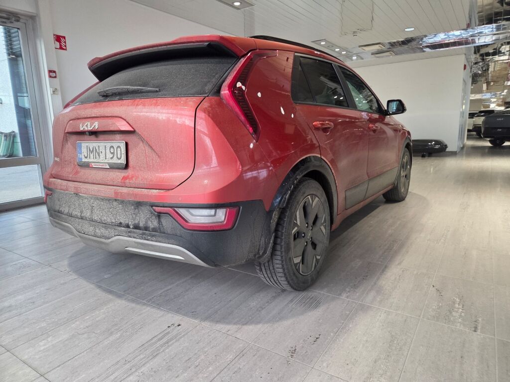 Kia Niro 2022 Oranssi