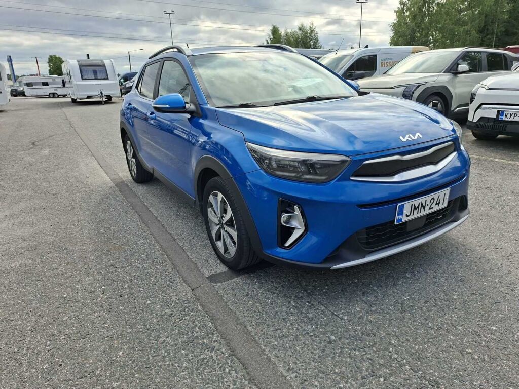 Kia Stonic 2022 Sininen