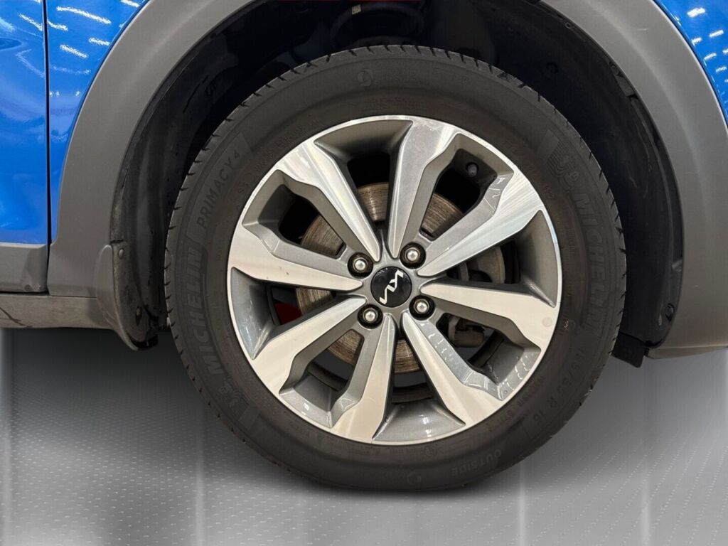 Kia Stonic 2022 Sininen