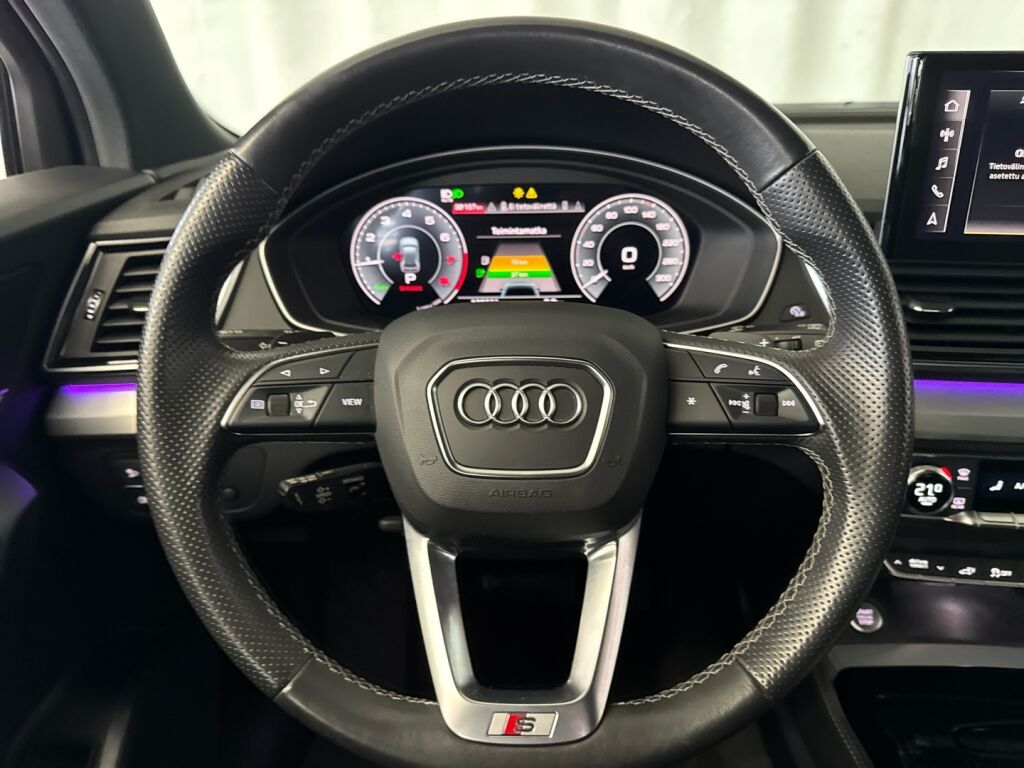 Audi Q5 2021 Sininen