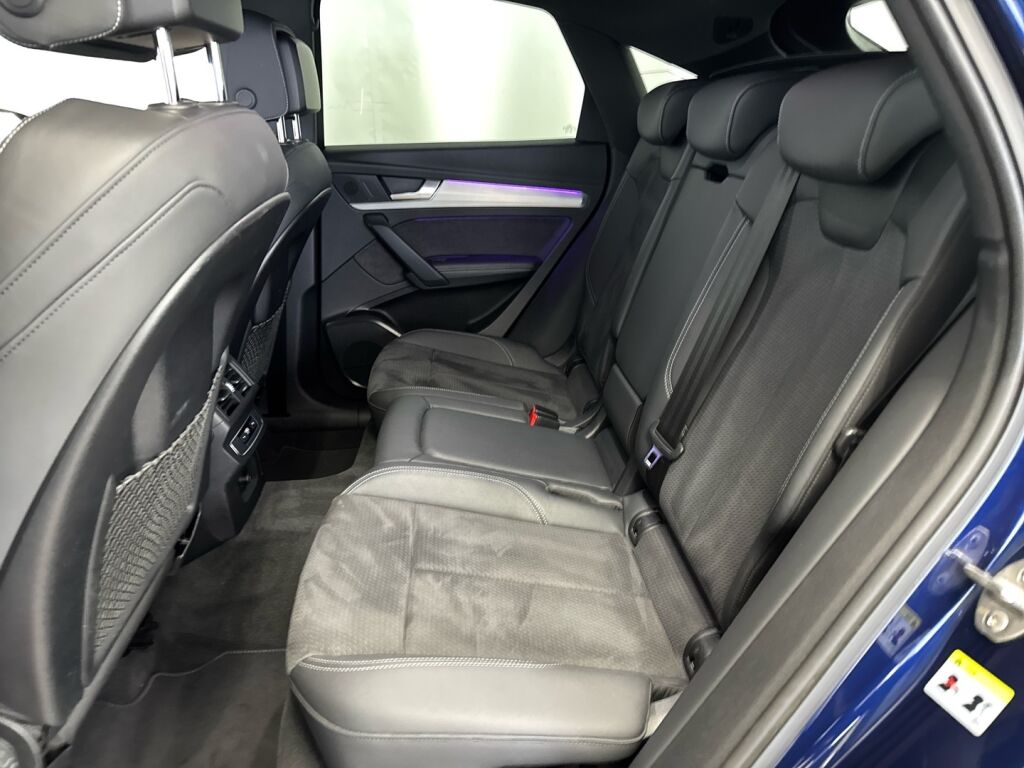 Audi Q5 2021 Sininen