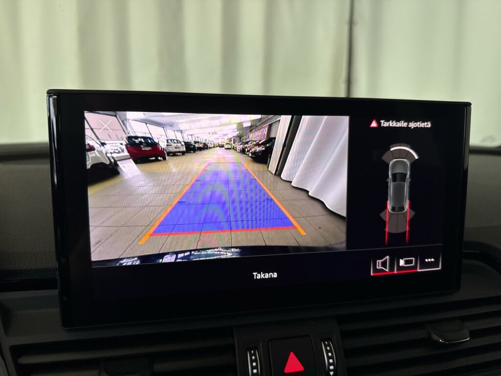 Audi Q5 2021 Sininen