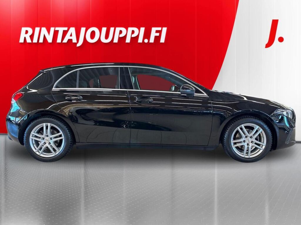 Mercedes-Benz A 2023 Musta
