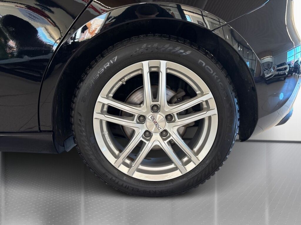 Mercedes-Benz A 2023 Musta