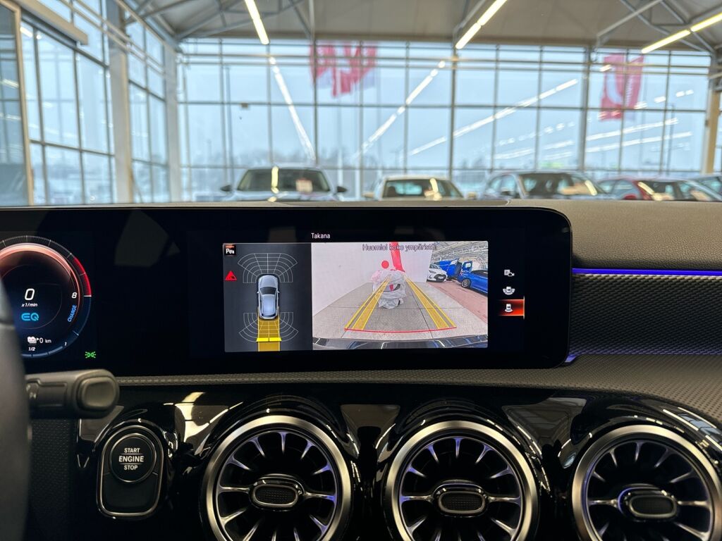 Mercedes-Benz A 2022 Musta