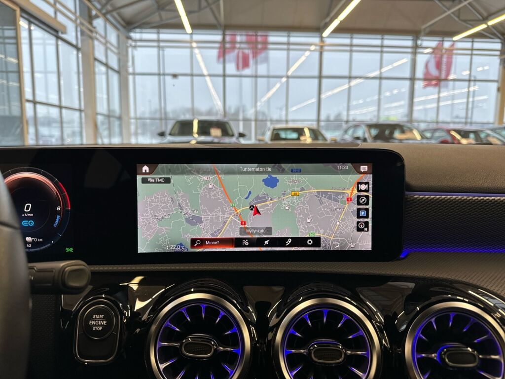 Mercedes-Benz A 2022 Musta