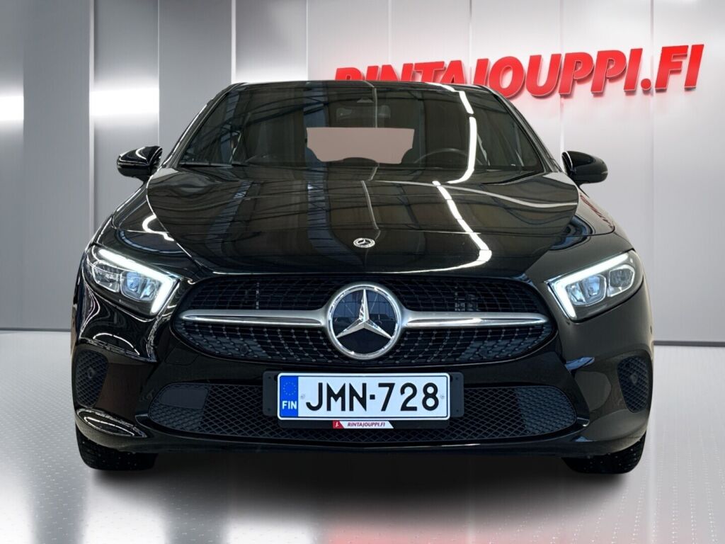 Mercedes-Benz A 2022 Musta