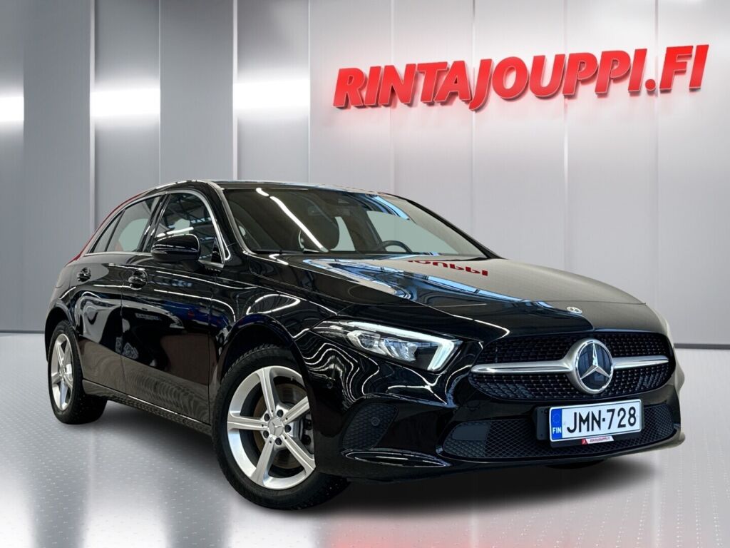 Mercedes-Benz A 2022 Musta