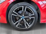 BMW 330 2023 Punainen