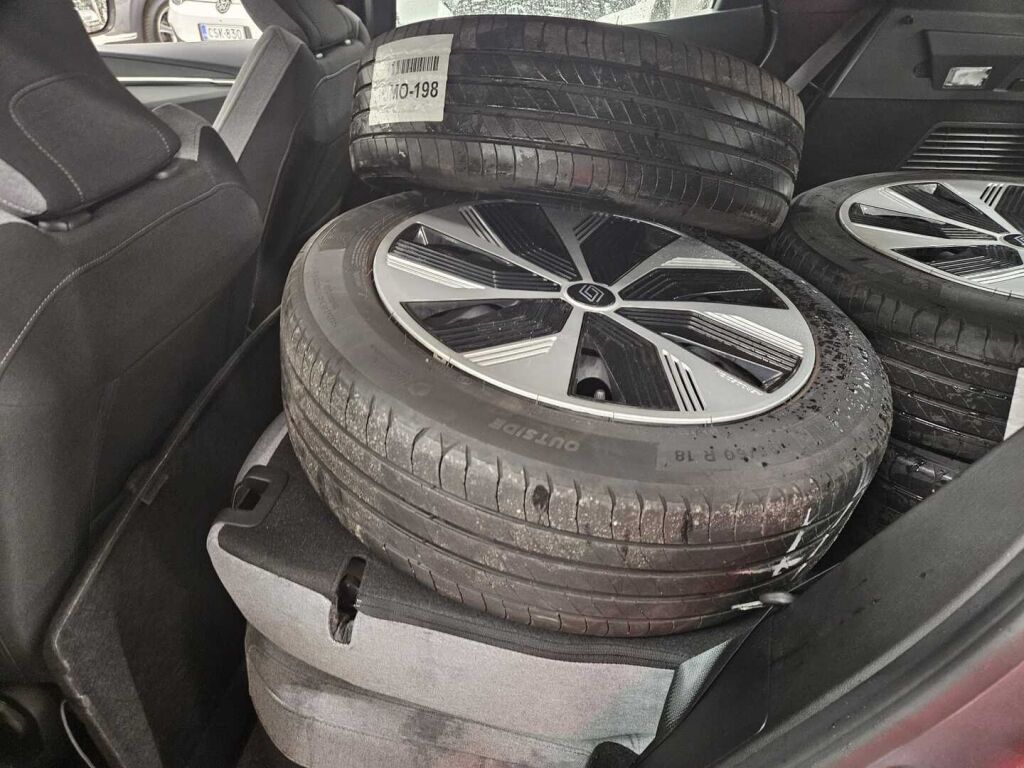 Renault Megane 2022 Harmaa