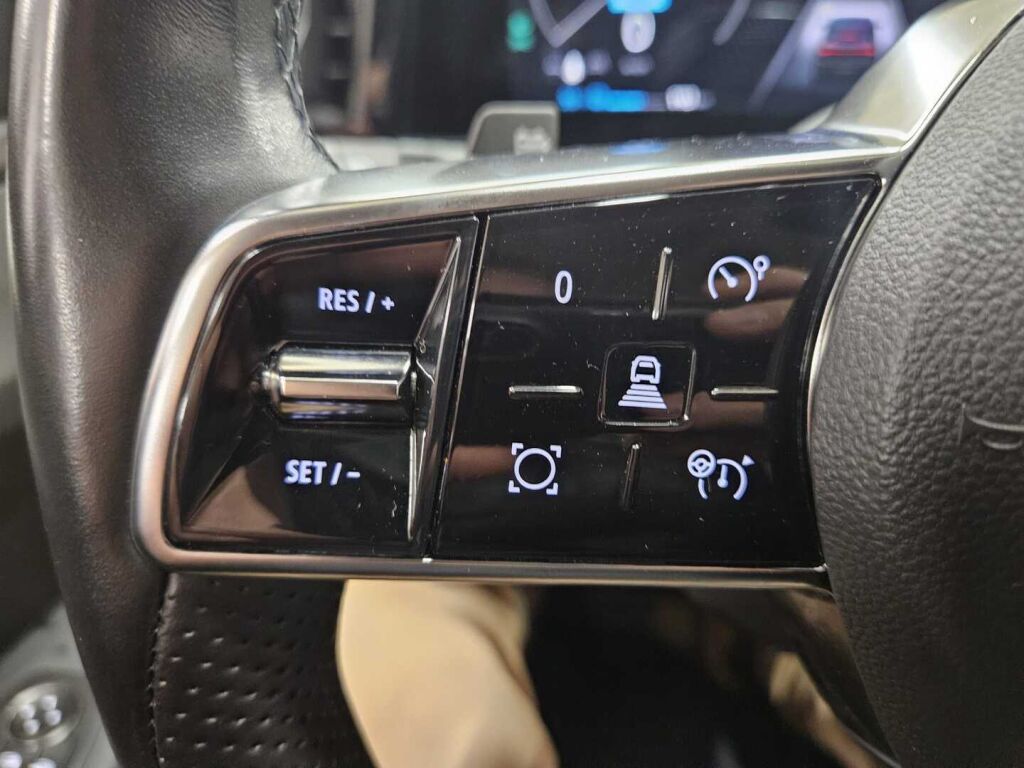 Renault Megane 2022 Harmaa