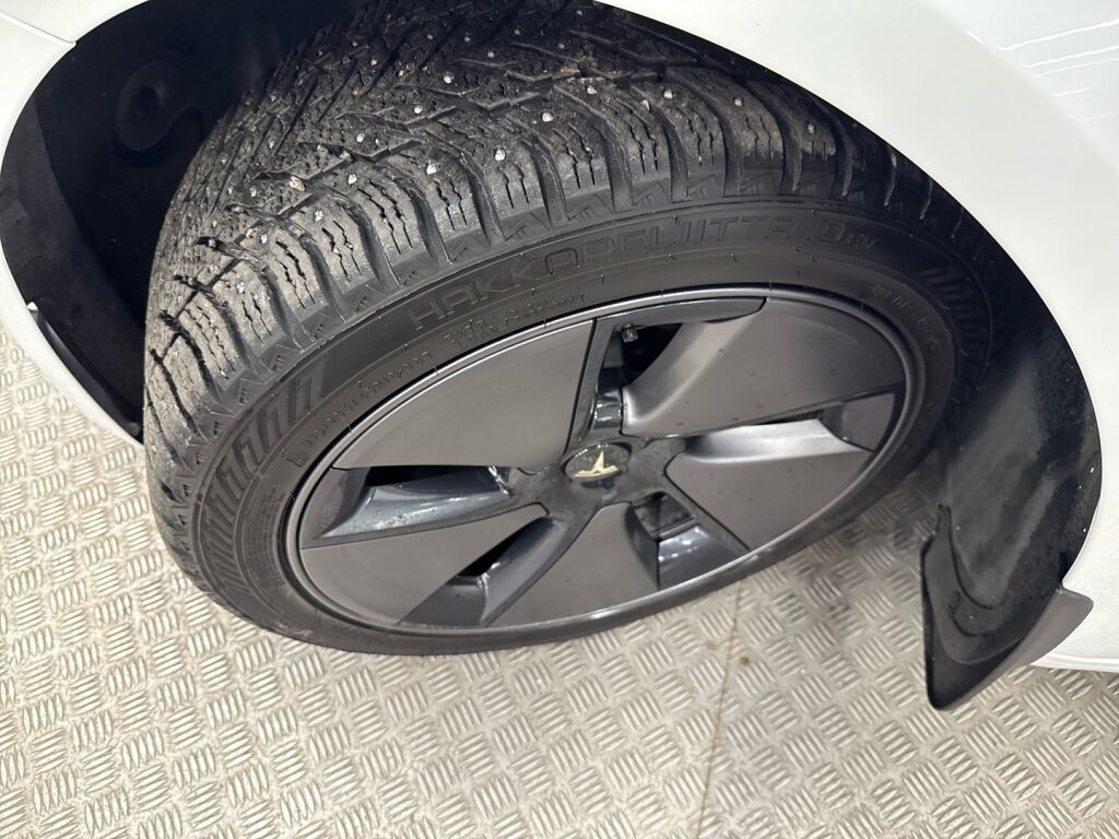 Tesla Model 3 2022 Valkoinen