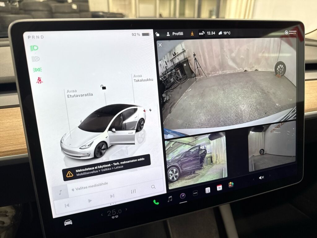 Tesla Model 3 2022 Valkoinen