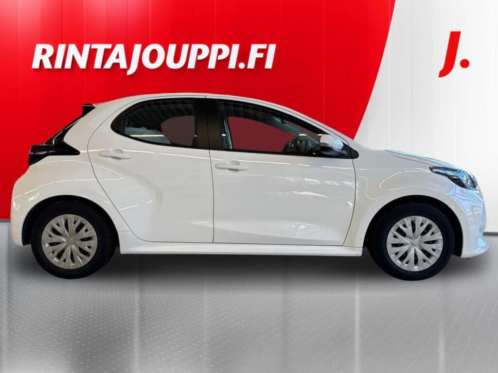 Toyota Yaris 2023 Valkoinen