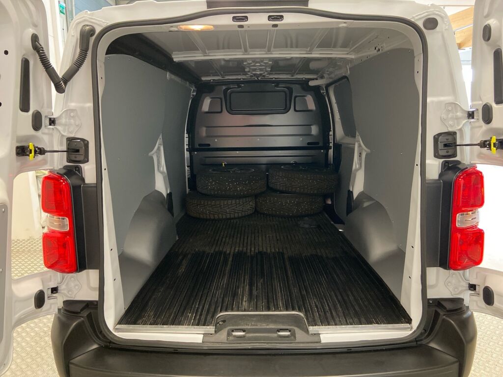 Fiat Scudo 2023 Valkoinen