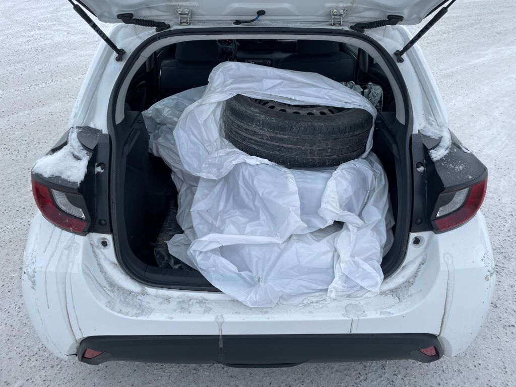 Toyota Yaris 2023 Valkoinen