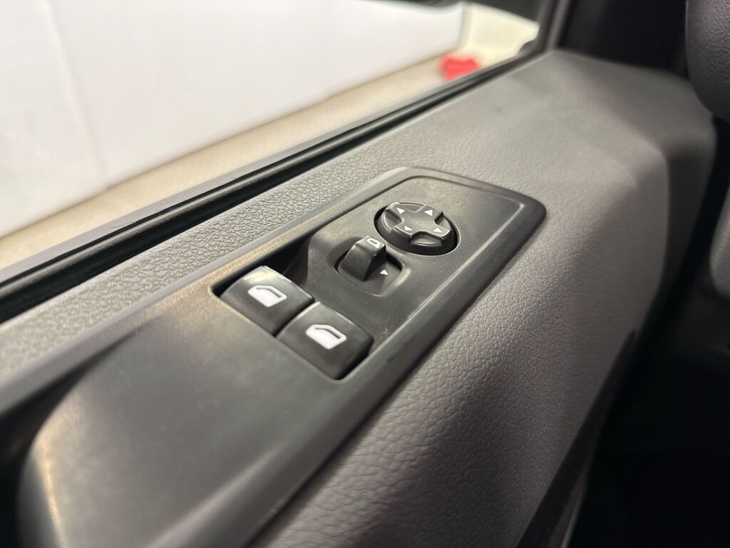 Peugeot Expert 2023 Valkoinen