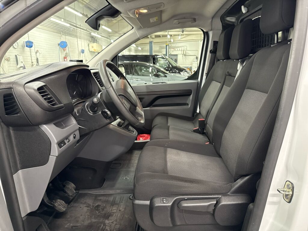 Peugeot Expert 2023 Valkoinen