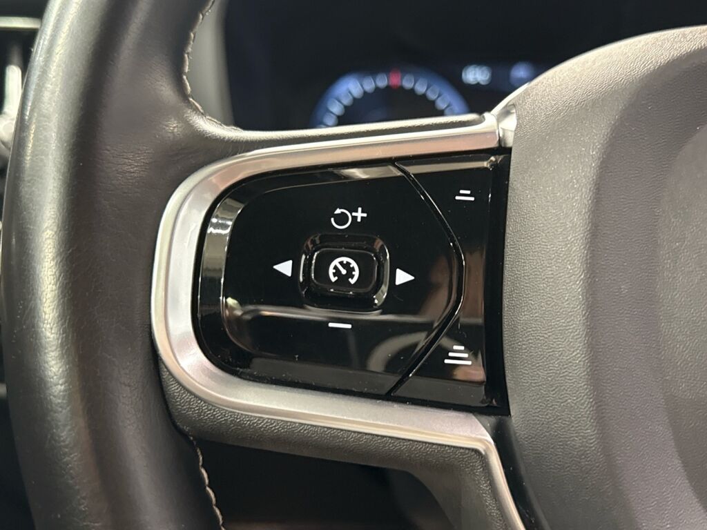 Volvo V60 2020 Harmaa