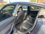 Tesla Model Y 2022 Harmaa