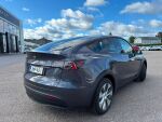 Tesla Model Y 2022 Harmaa
