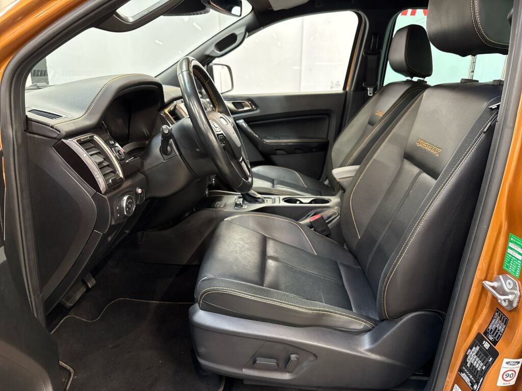 Ford Ranger 2022 Oranssi