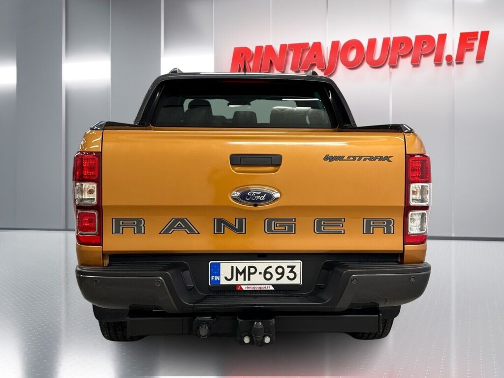 Ford Ranger 2022 Oranssi