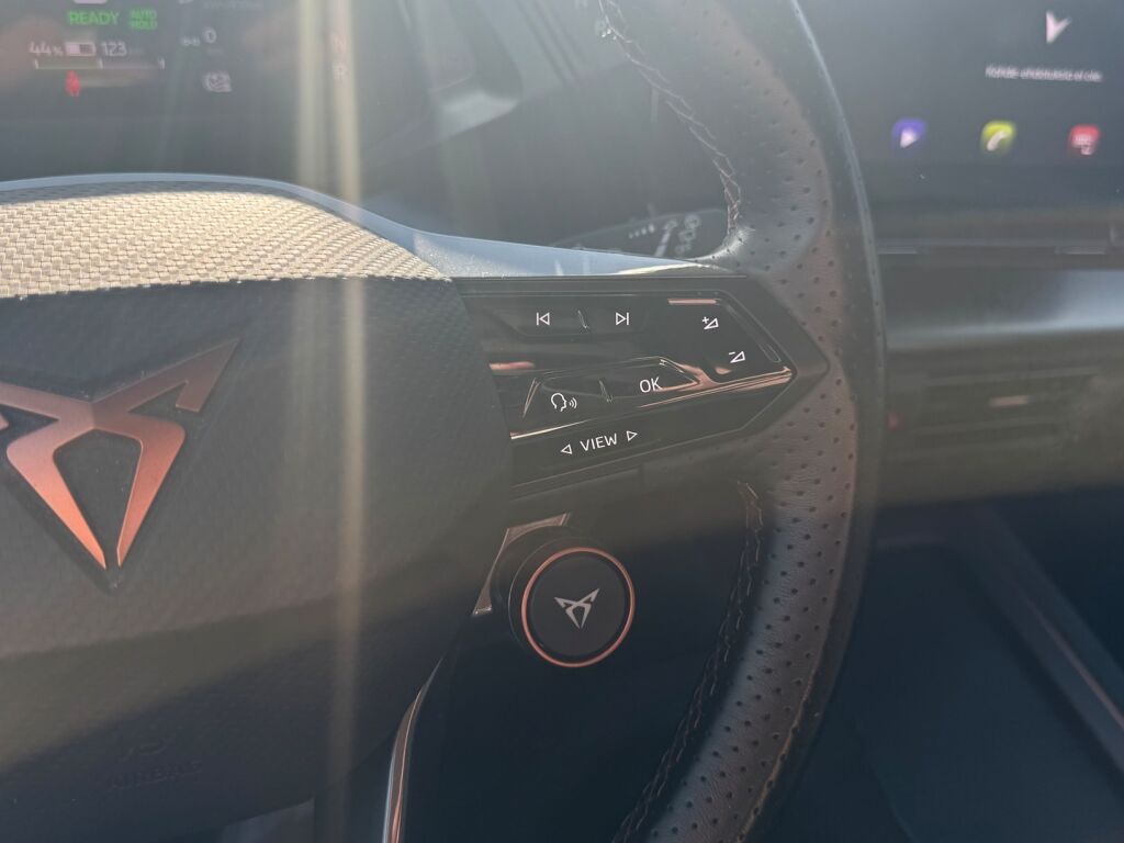 Cupra Born 2022 Harmaa