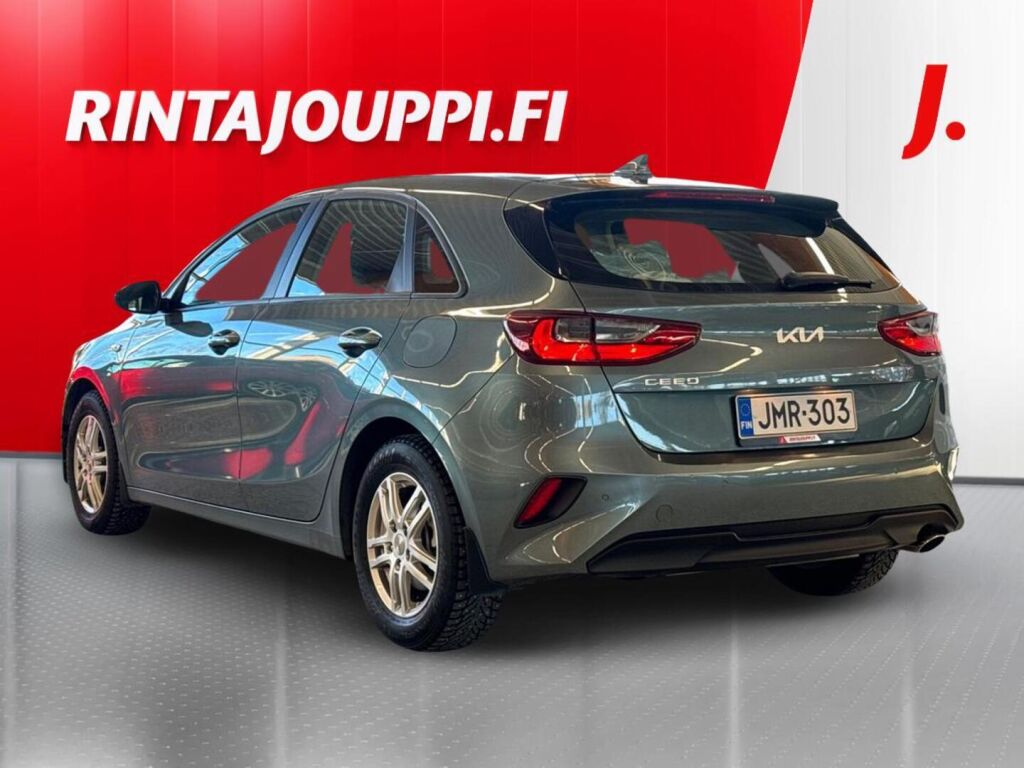 Kia Ceed 2023 Metallinhohto Hopea