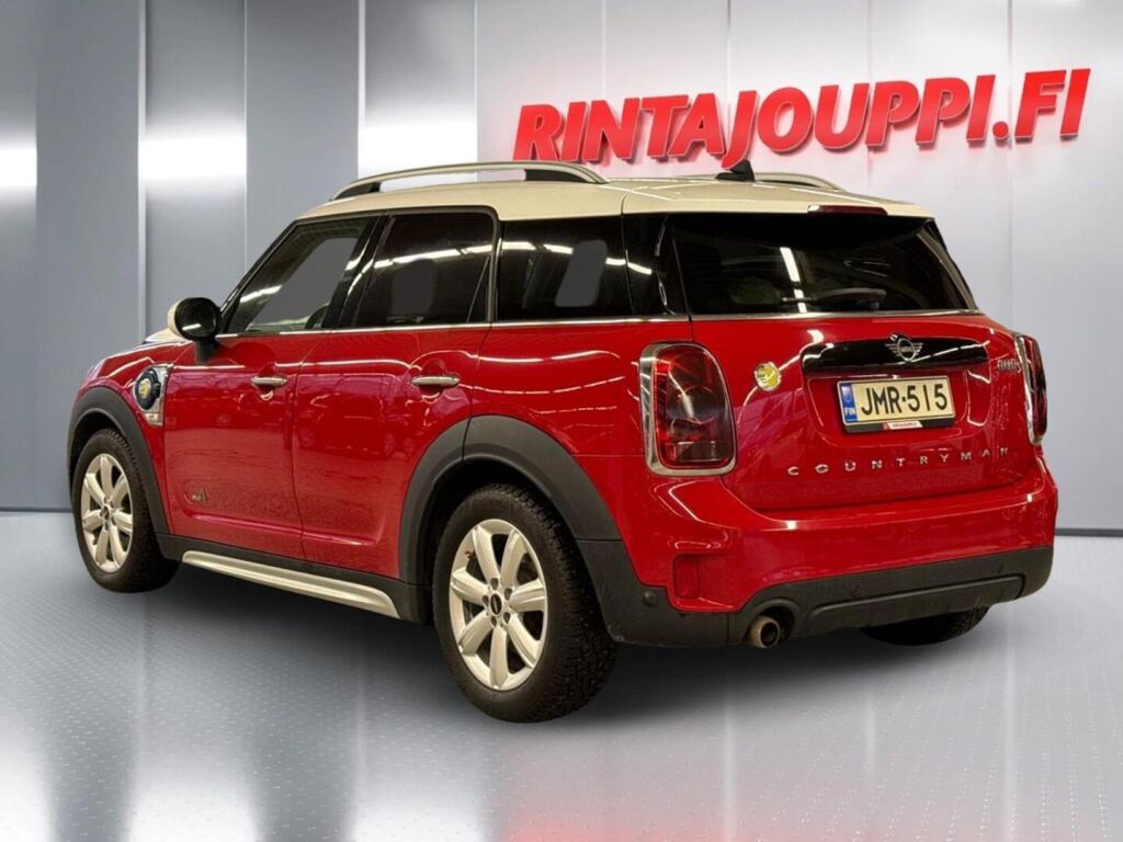 Mini Countryman 2019 Punainen