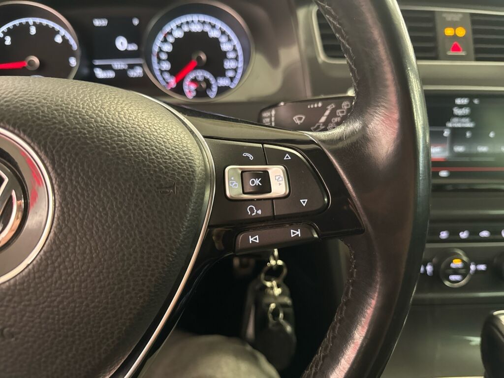 Volkswagen Golf 2015 Sininen