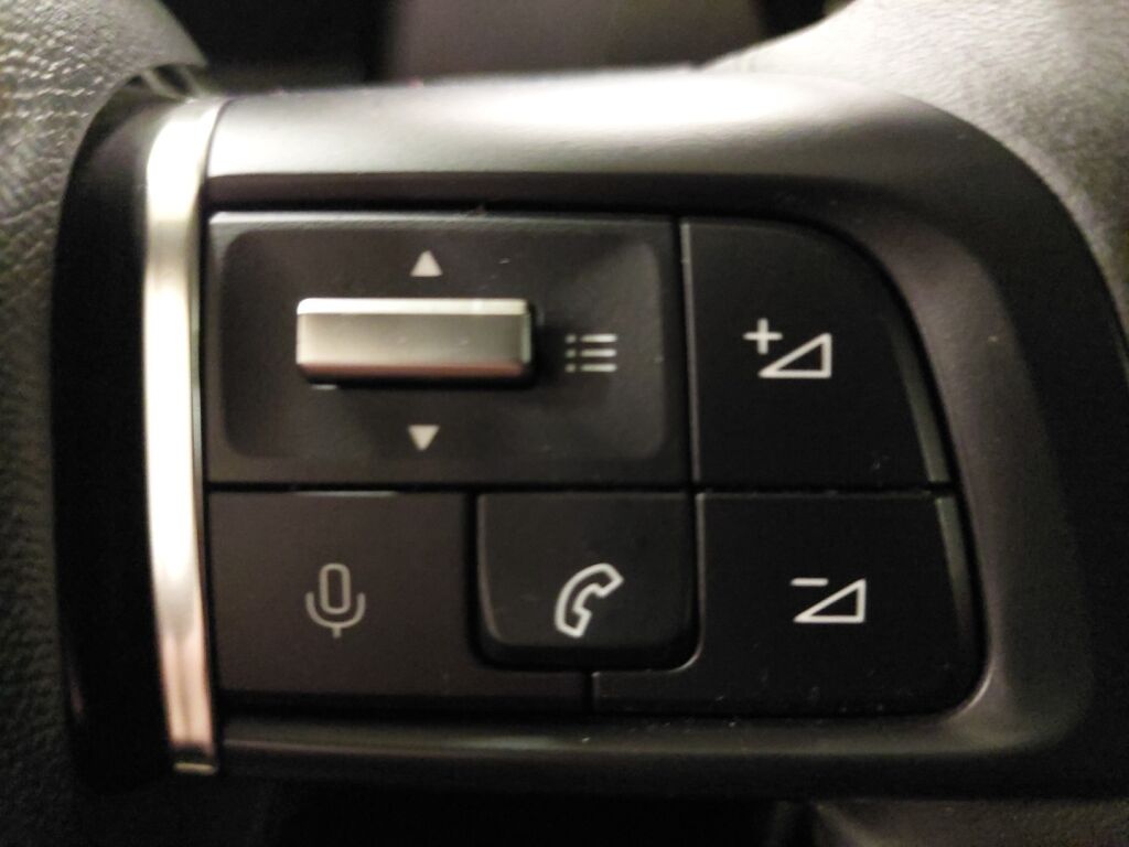 Citroen e-C4 2022 Oranssi