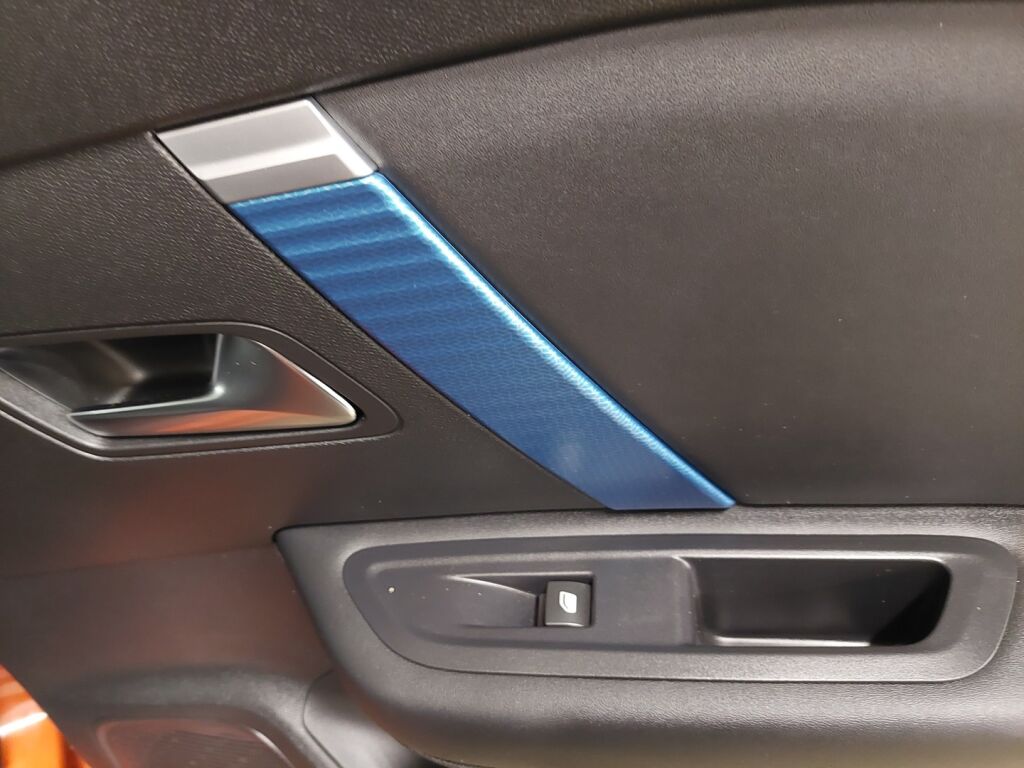 Citroen e-C4 2022 Oranssi