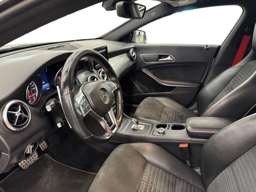Mercedes-Benz CLA 45 AMG 2014 Harmaa
