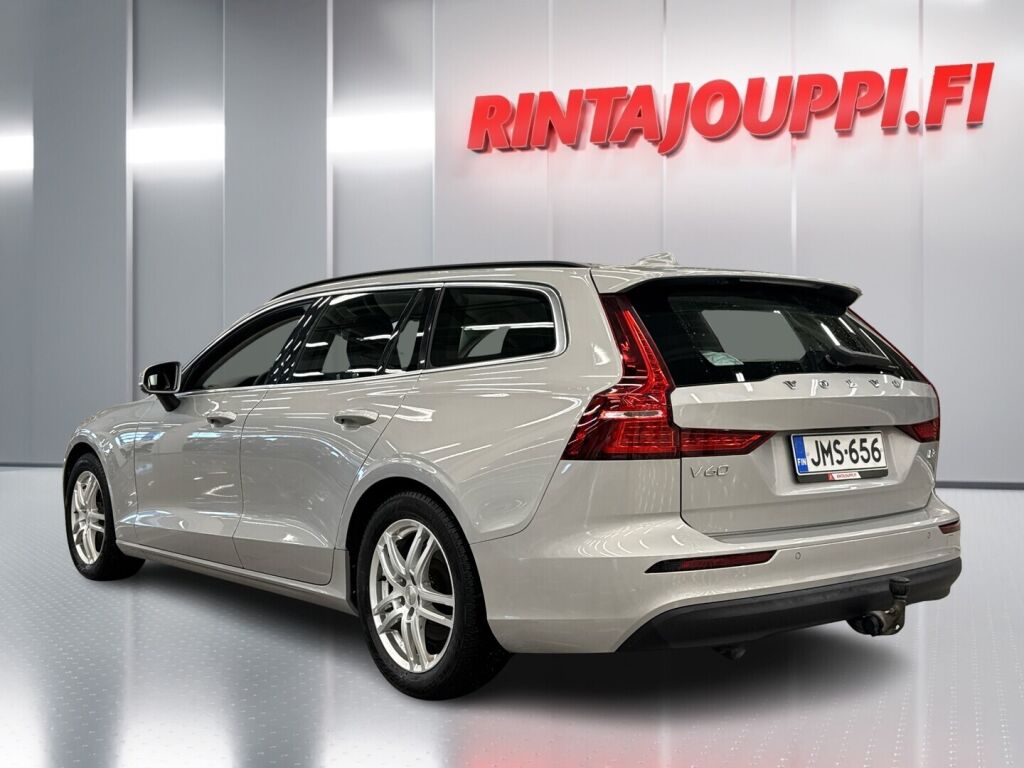 Volvo V60 2022 Harmaa