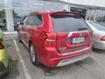 Mitsubishi Outlander PHEV 2019 Punainen