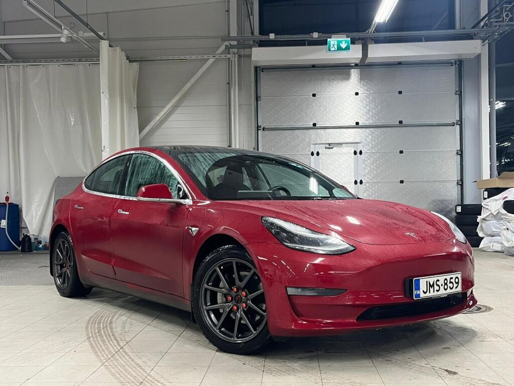 Tesla MODEL 3 2019 Punainen