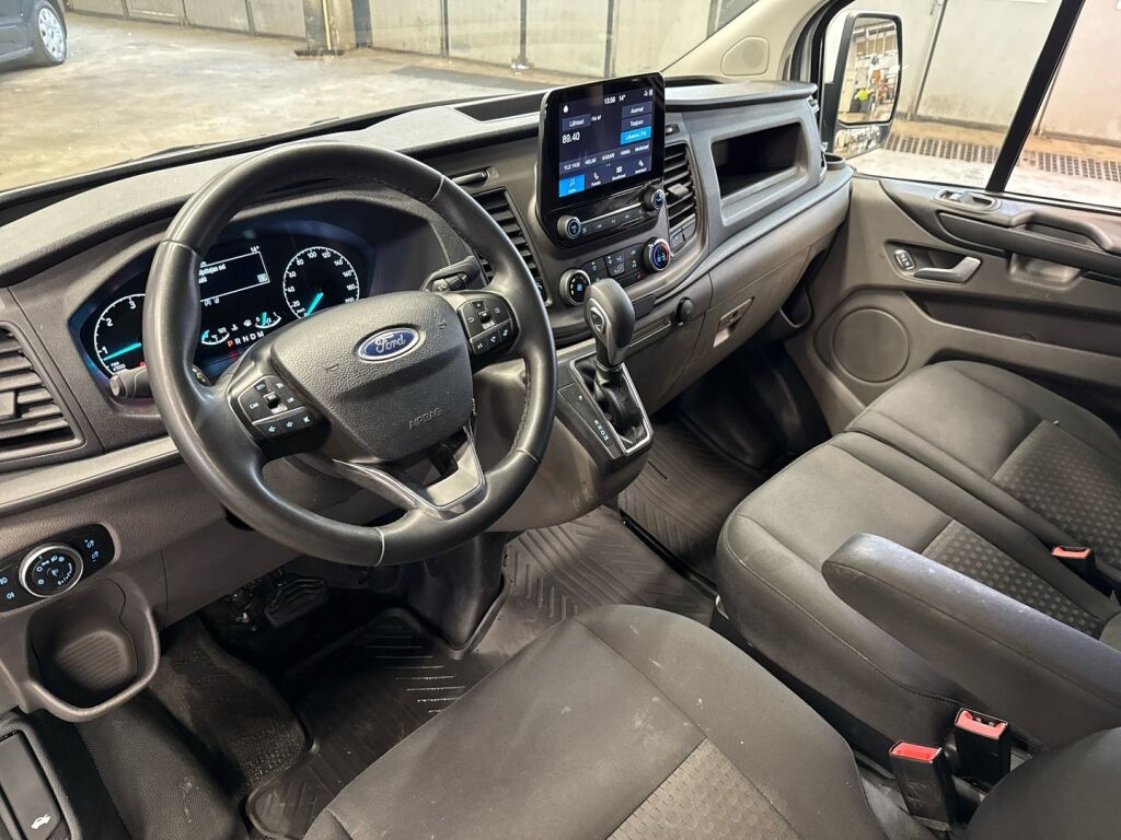 Ford Transit Custom 2023 Valkoinen