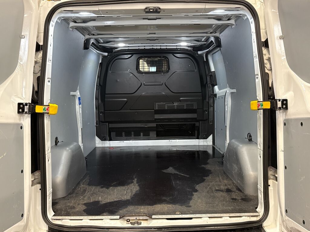 Ford Transit Custom 2023 FROZEN WHITE