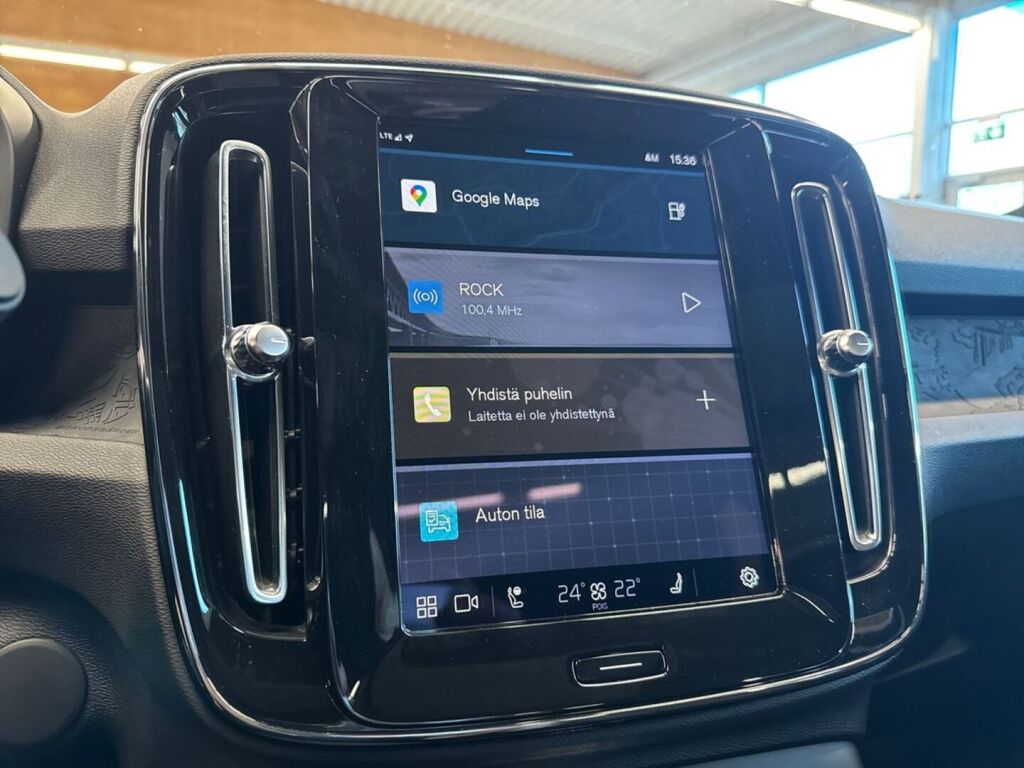 Volvo XC40 2022 Valkoinen